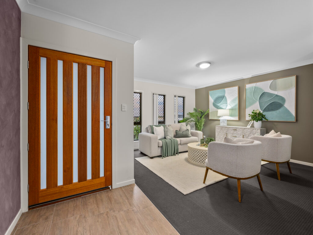 4 Highland Drive, Regents Park, QLD 4118