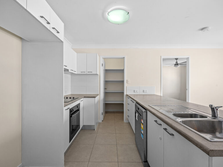 1/39A Cudgee Street, Redbank Plains, QLD 4301