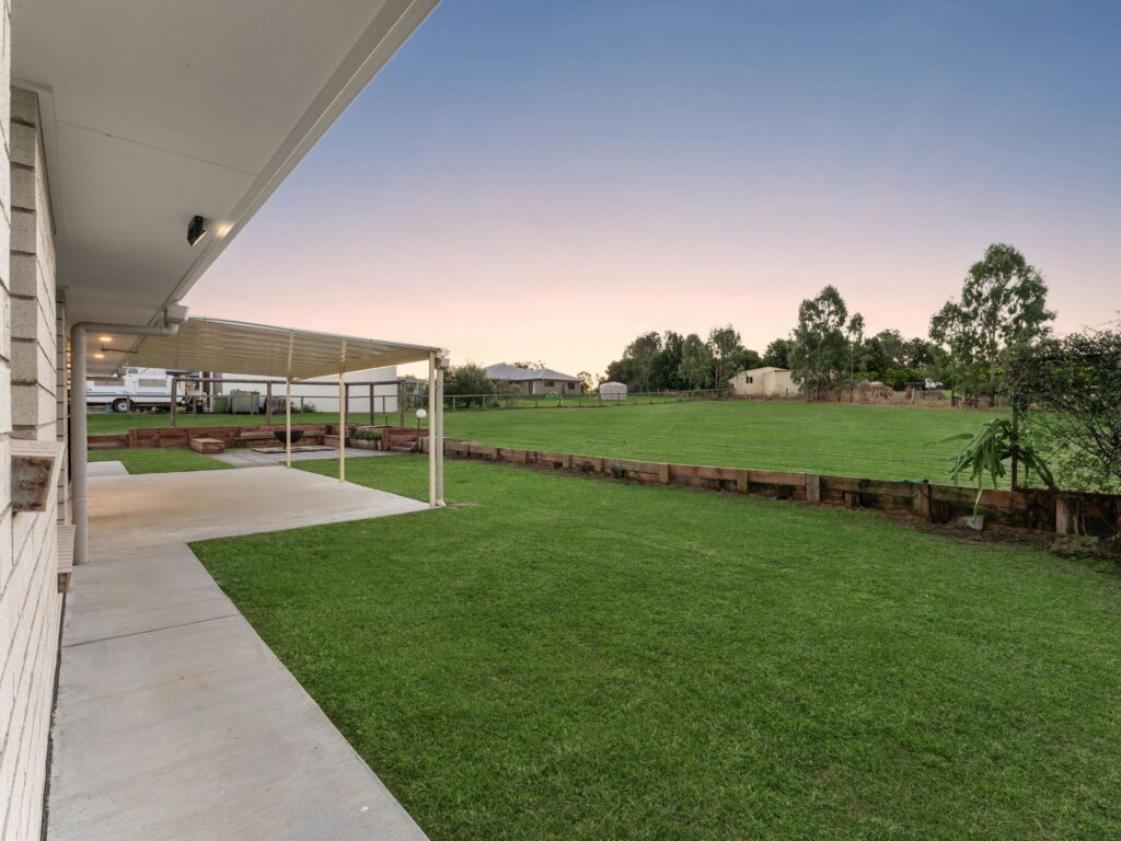 13 Pemberton Place, Hatton Vale, QLD 4341