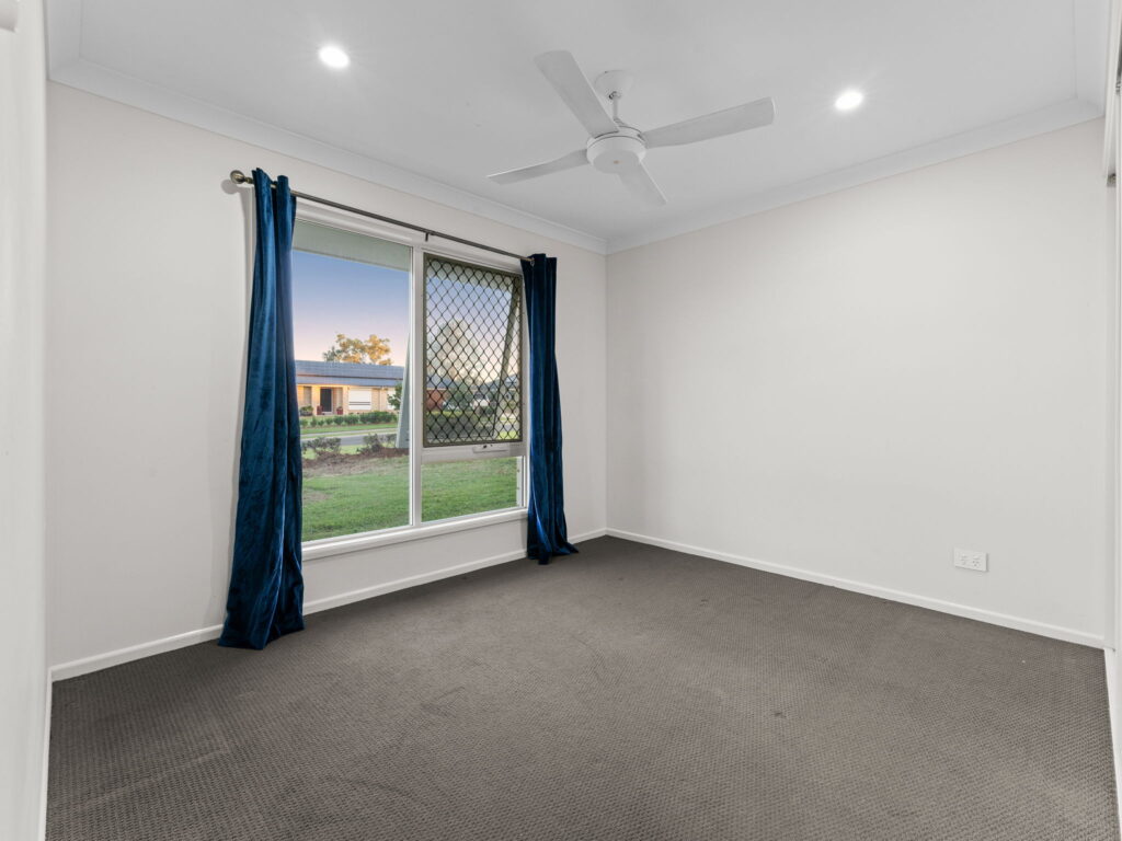 13 Pemberton Place, Hatton Vale, QLD 4341