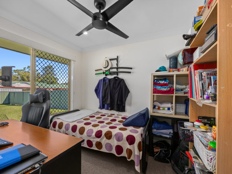 7 Colonial Court, Raceview, QLD 4305