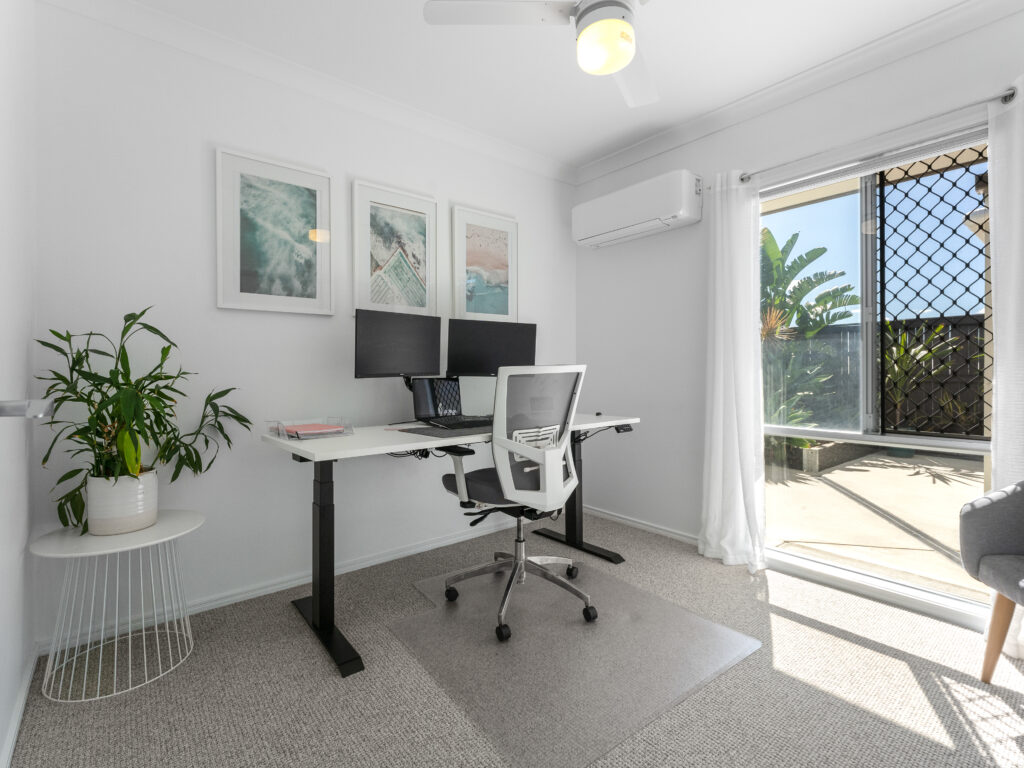 38 Jeff Collins Circuit, Bellbird Park, QLD 4300