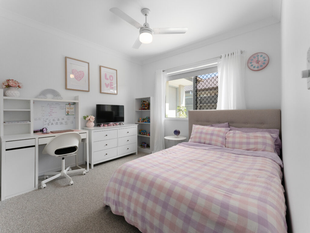 38 Jeff Collins Circuit, Bellbird Park, QLD 4300