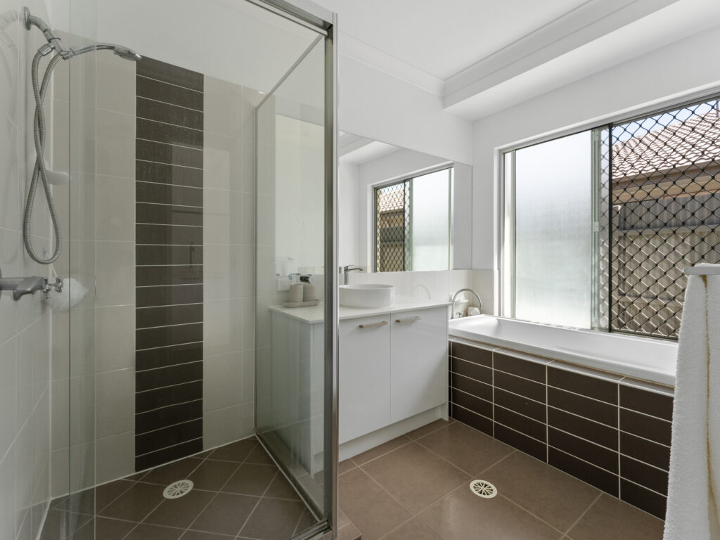 38 Jeff Collins Circuit, Bellbird Park, QLD 4300