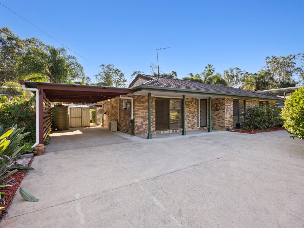 2 Marilyn Street, Karalee, QLD 4306