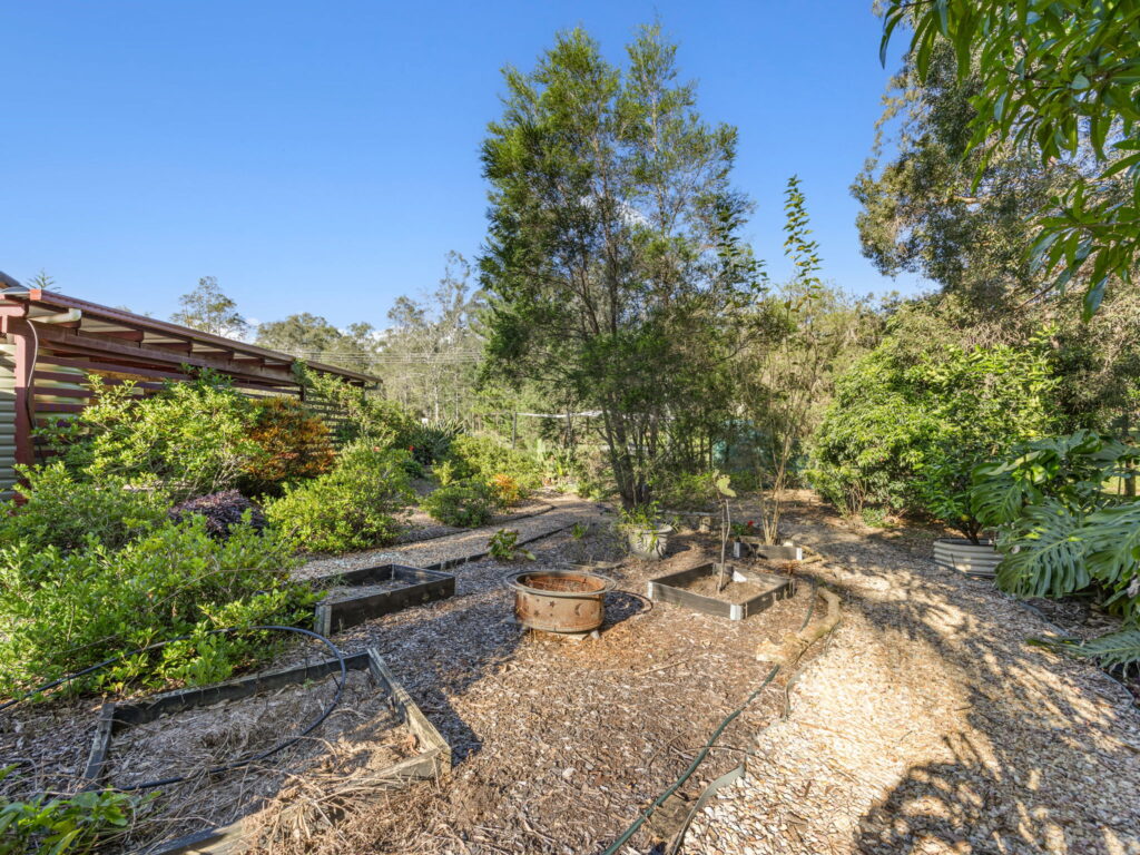 2 Marilyn Street, Karalee, QLD 4306