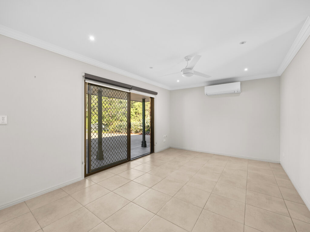 2 Marilyn Street, Karalee, QLD 4306