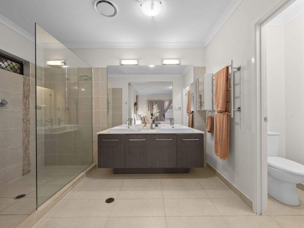 1 Renehan Place, Augustine Heights, QLD 4300