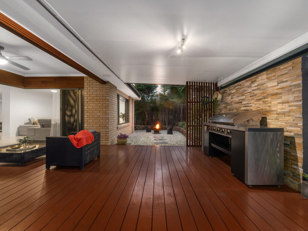 1 Renehan Place, Augustine Heights, QLD 4300