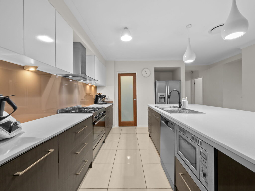 1 Renehan Place, Augustine Heights, QLD 4300
