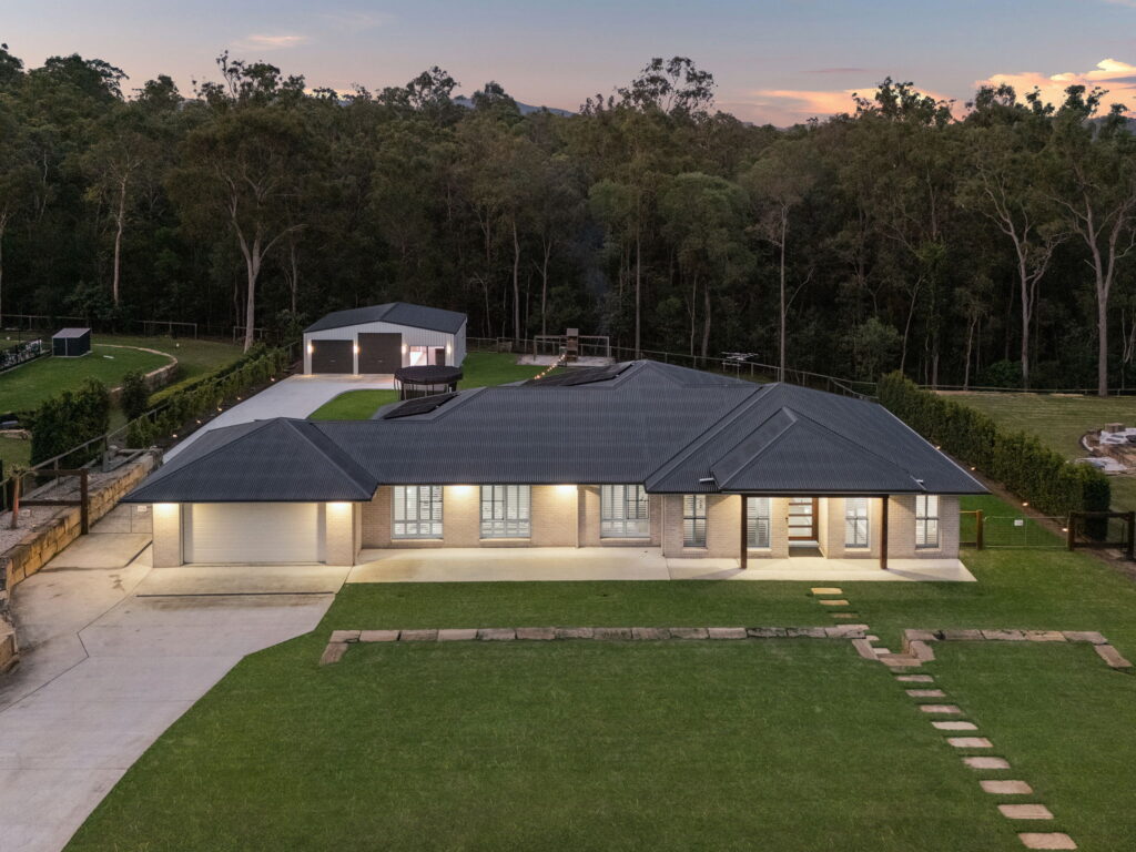 9 Hideaway Place, Karalee, QLD 4306
