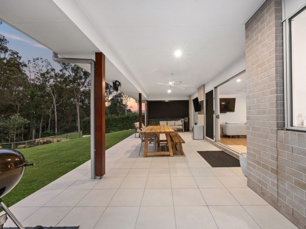 9 Hideaway Place, Karalee, QLD 4306