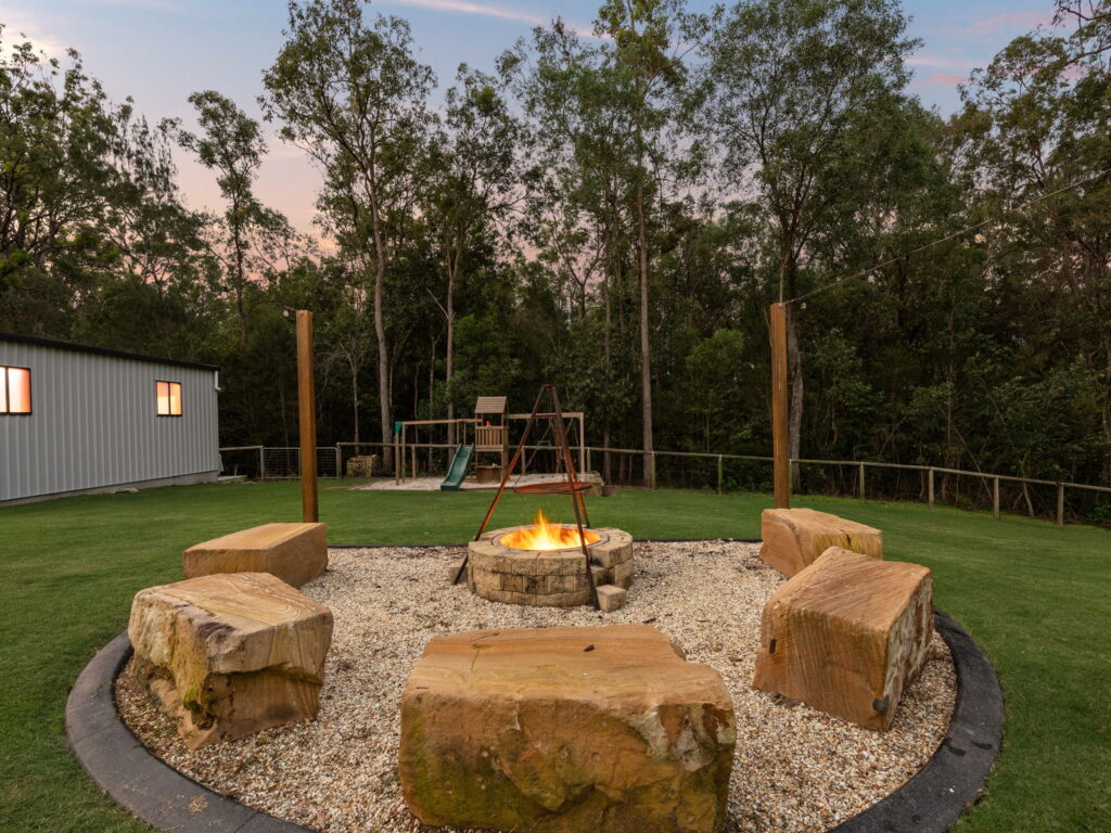 9 Hideaway Place, Karalee, QLD 4306