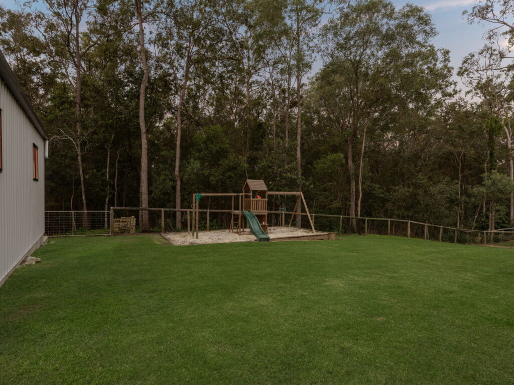 9 Hideaway Place, Karalee, QLD 4306