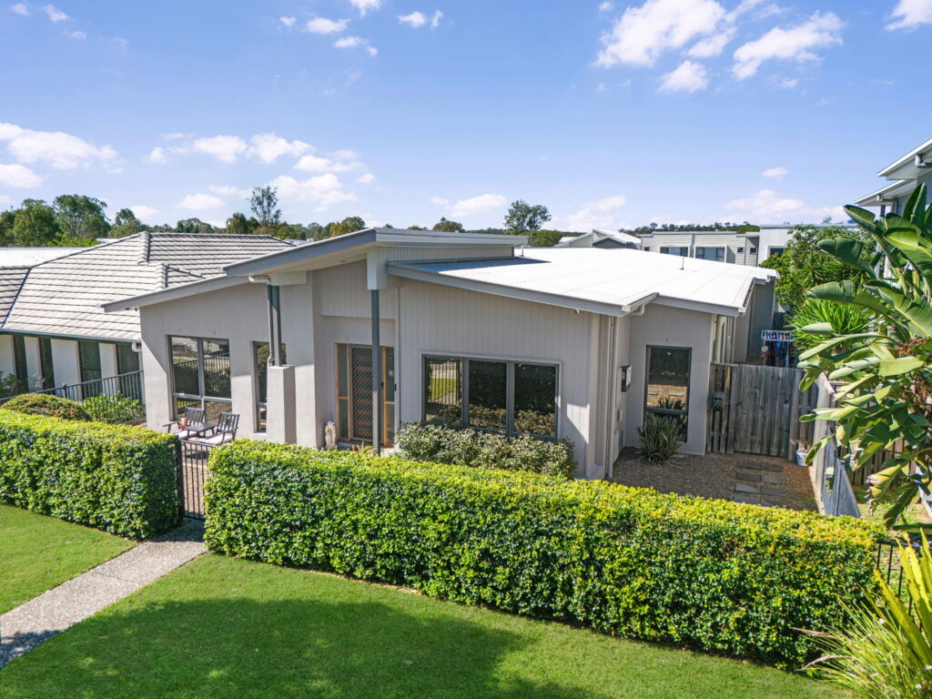 17 Brooking Rise, Ripley, QLD 4306
