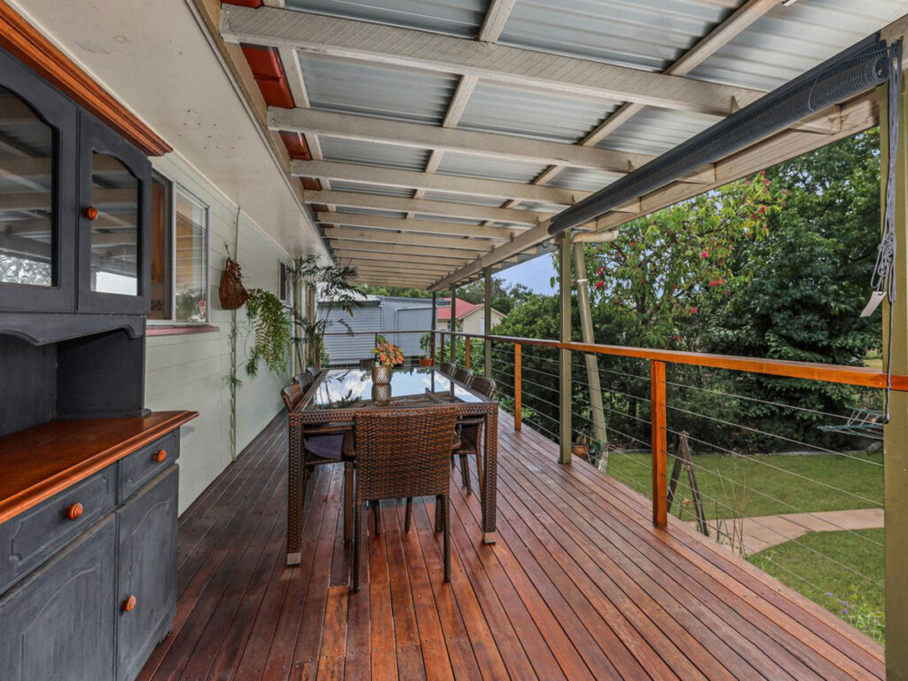 8 Thomas Street, Blackstone, QLD 4304