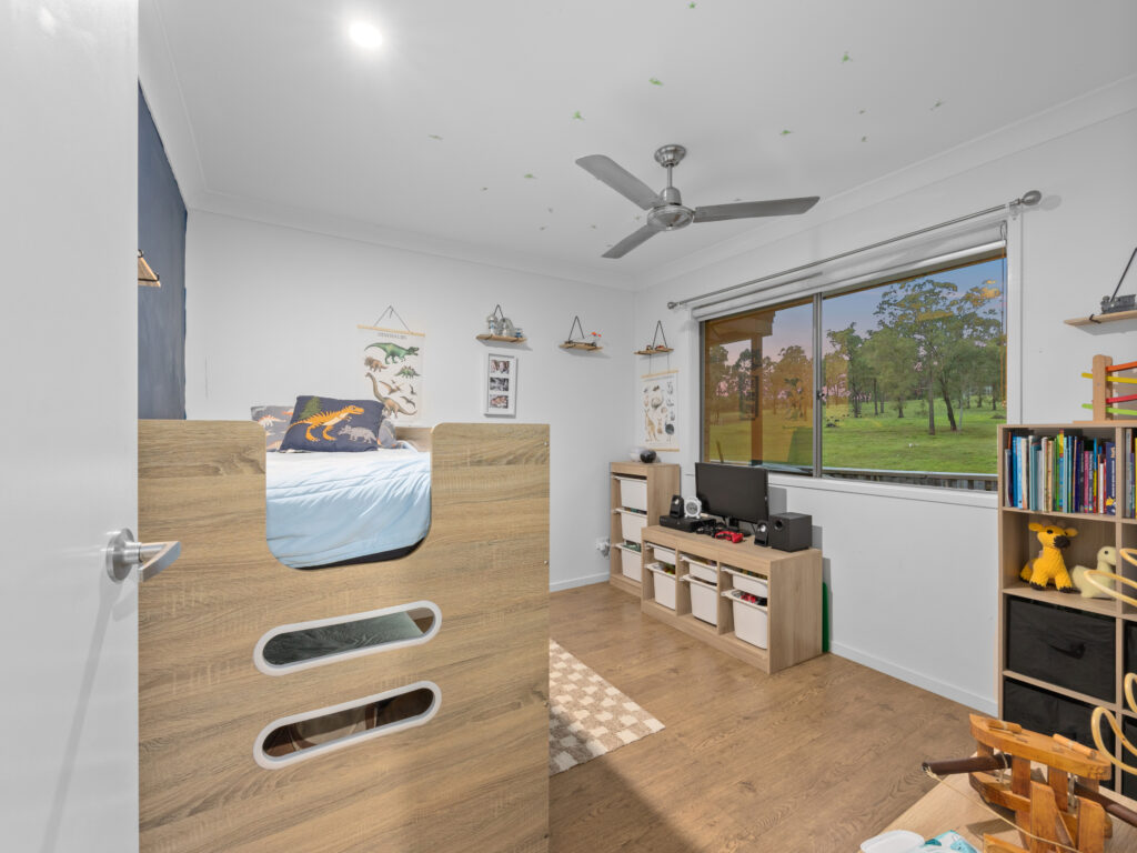 2 Dalewood Place, Fernvale, QLD 4306