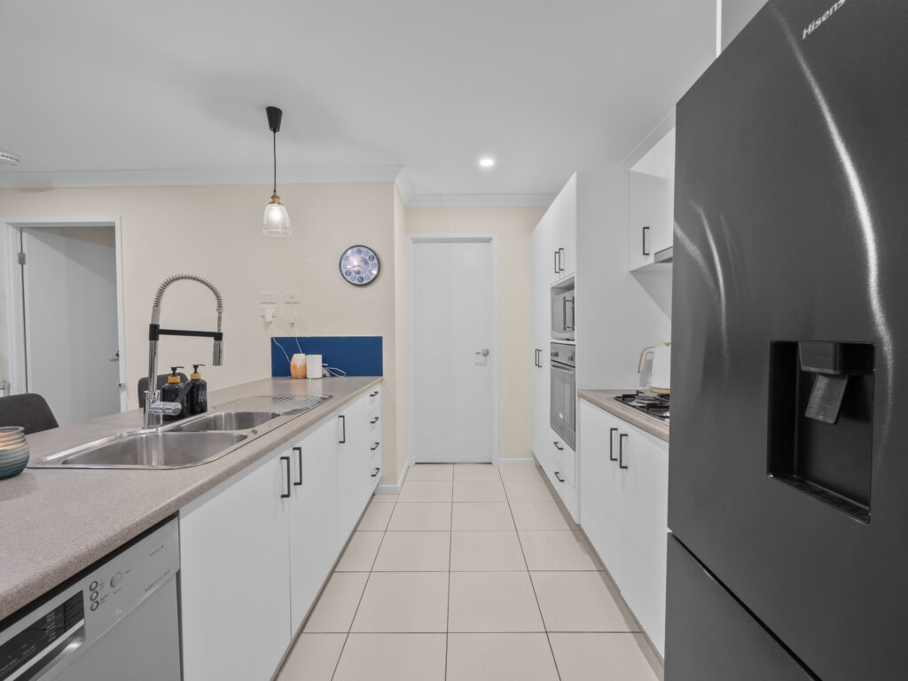 2 Dalewood Place, Fernvale, QLD 4306
