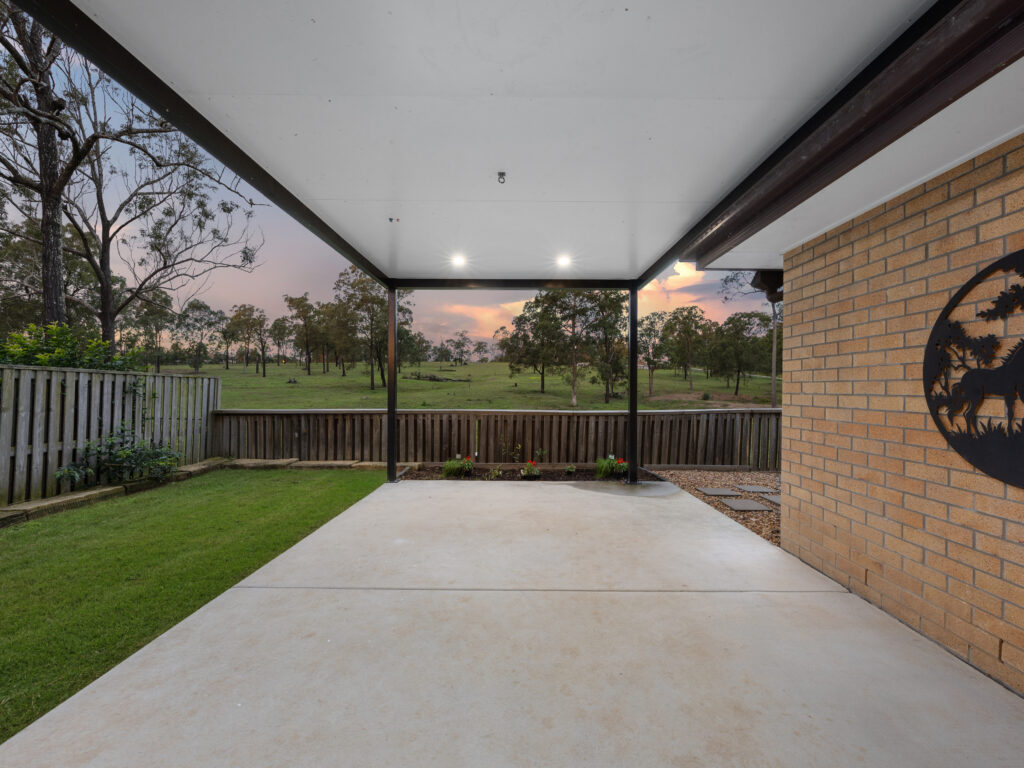 2 Dalewood Place, Fernvale, QLD 4306