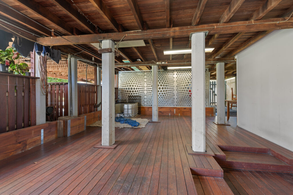 15 Peacock Street, One Mile, QLD 4305
