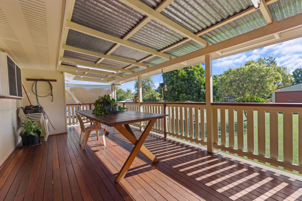 15 Peacock Street, One Mile, QLD 4305