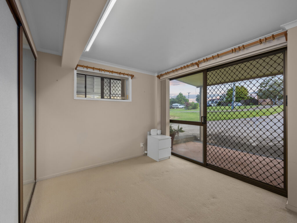 14 Mary Street, Flinders View, QLD 4305