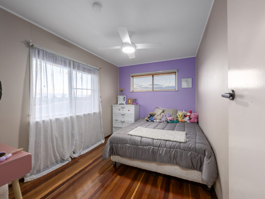 14 Mary Street, Flinders View, QLD 4305