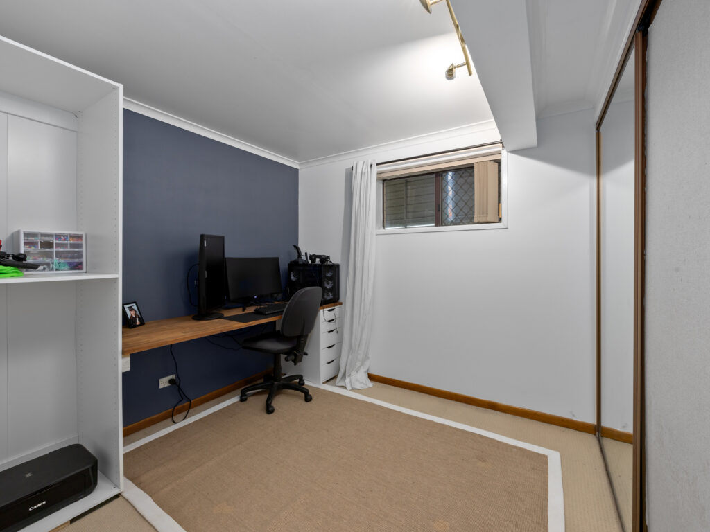 14 Mary Street, Flinders View, QLD 4305