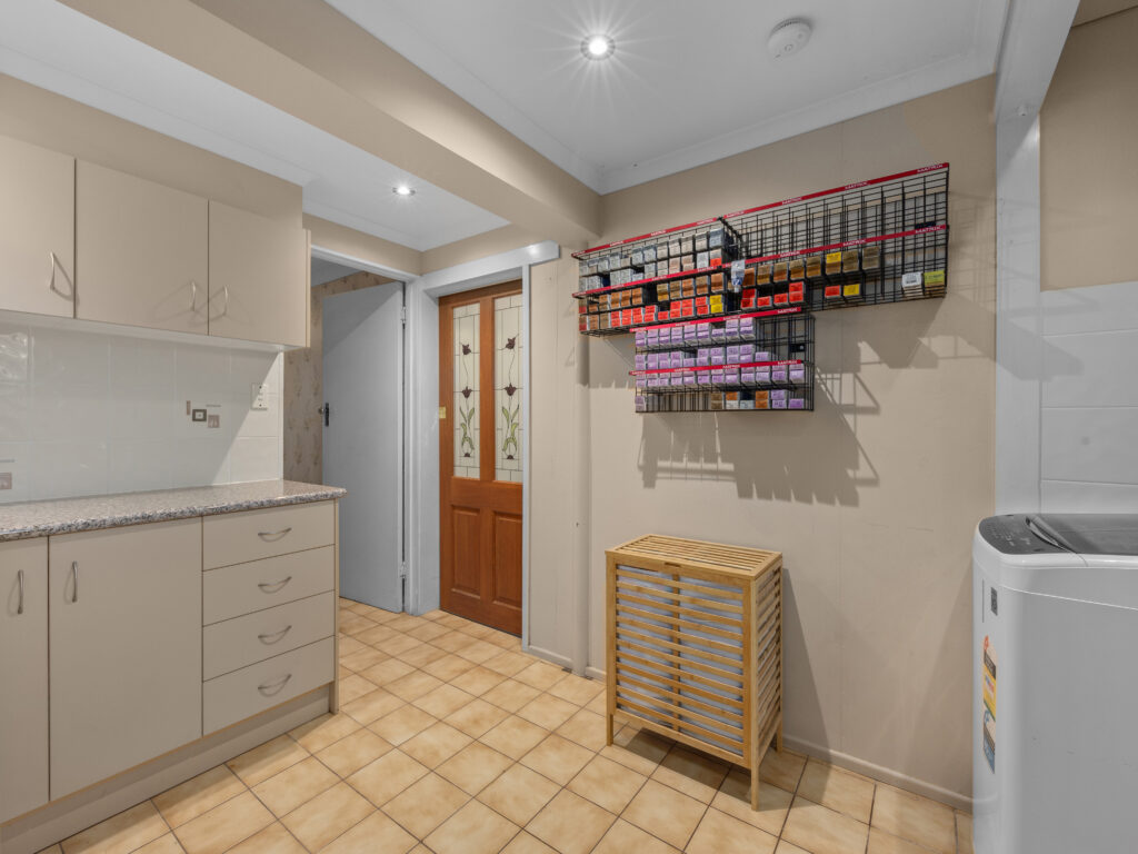 14 Mary Street, Flinders View, QLD 4305