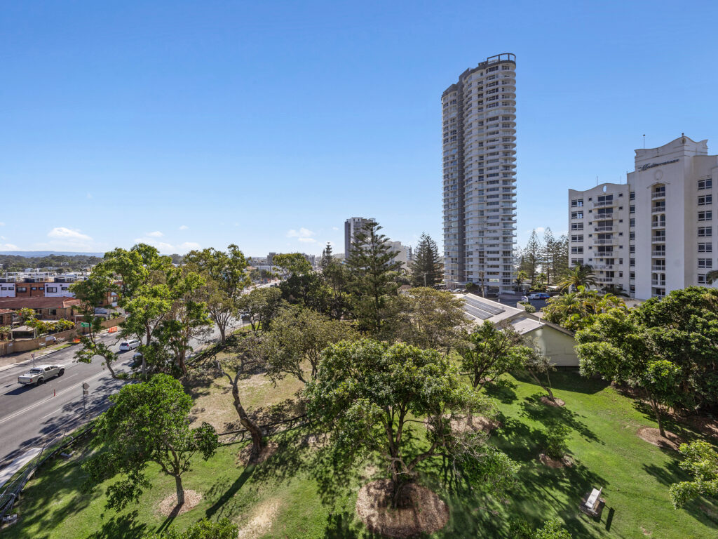 17/1969 Gold Coast Highway, Burleigh Heads, QLD 4220