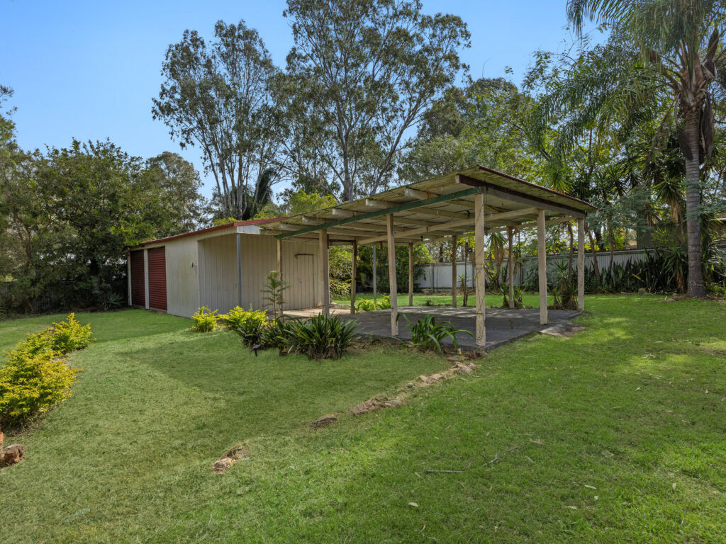 15 Vineyard Street, One Mile, QLD 4305