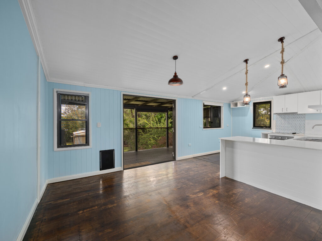 15 Vineyard Street, One Mile, QLD 4305