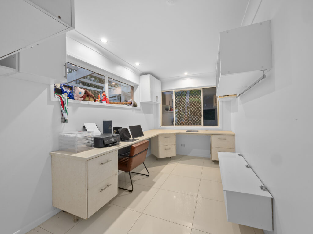 7 Spurs Place, Sumner, QLD 4074