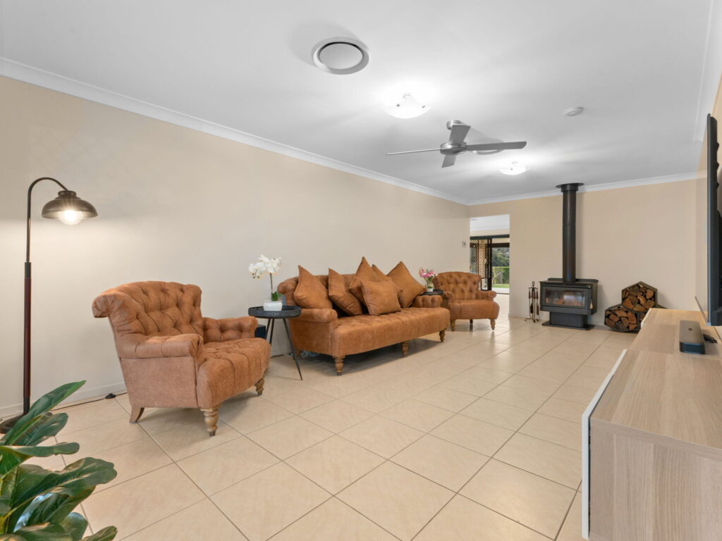 7 Kraut Court, Minden, QLD 4311