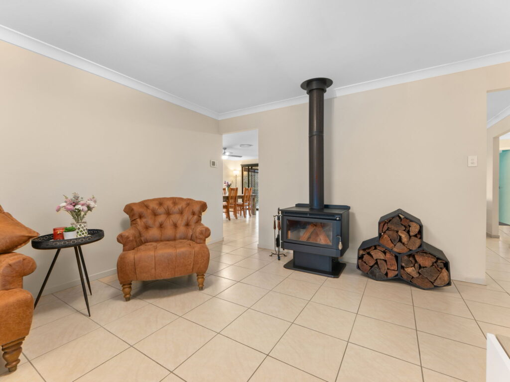 7 Kraut Court, Minden, QLD 4311