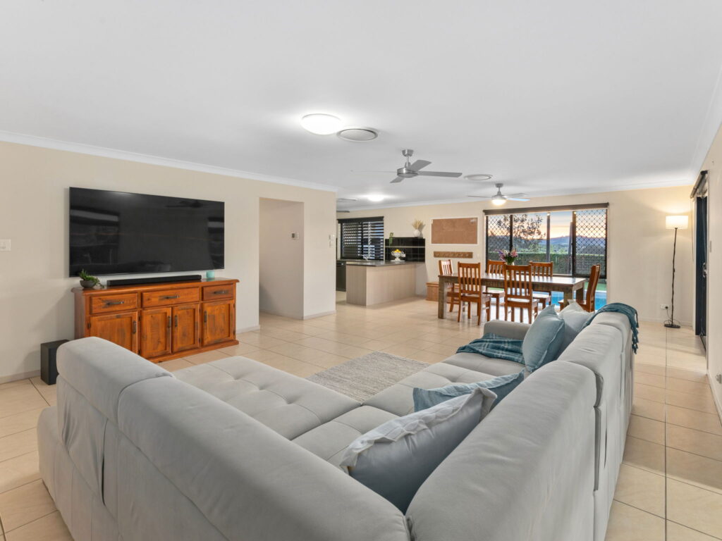 7 Kraut Court, Minden, QLD 4311