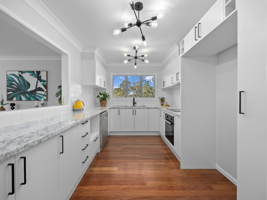 2/71 Oxley Drive, Barellan Point, QLD 4306