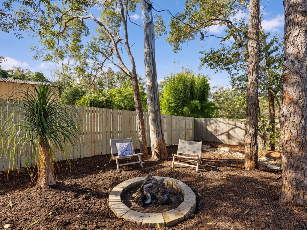 2/71 Oxley Drive, Barellan Point, QLD 4306