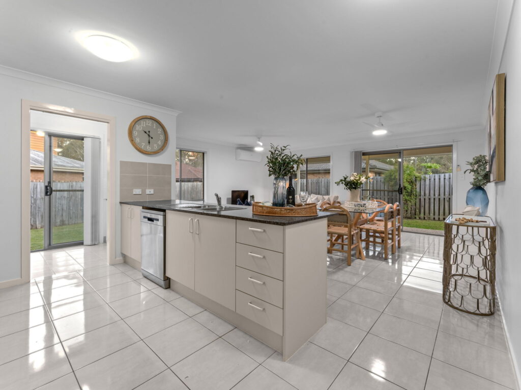 10 Tetta Street, Augustine Heights, QLD 4300
