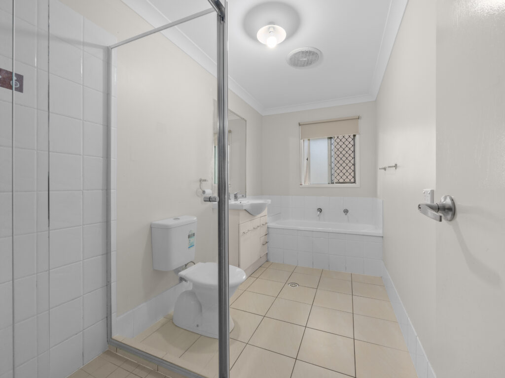 18 Davies Street, Goodna, QLD 4300