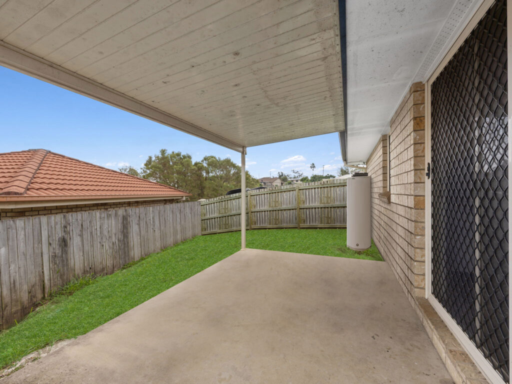 18 Davies Street, Goodna, QLD 4300