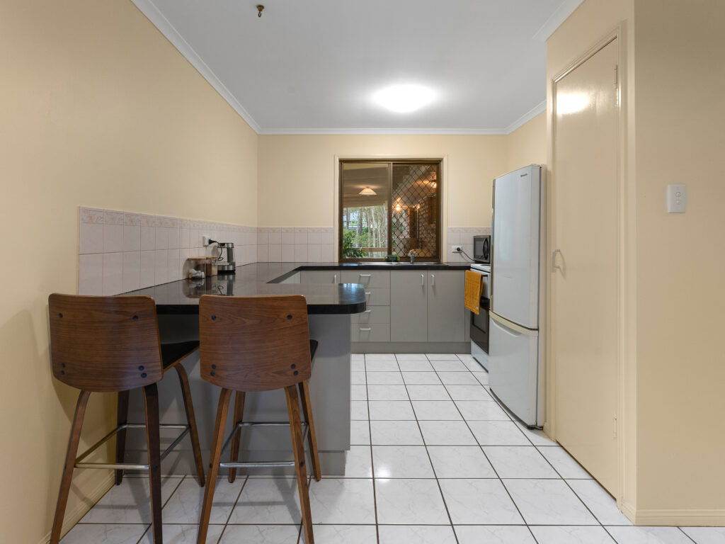 15 Buttler Street, Bellbird Park, QLD 4300
