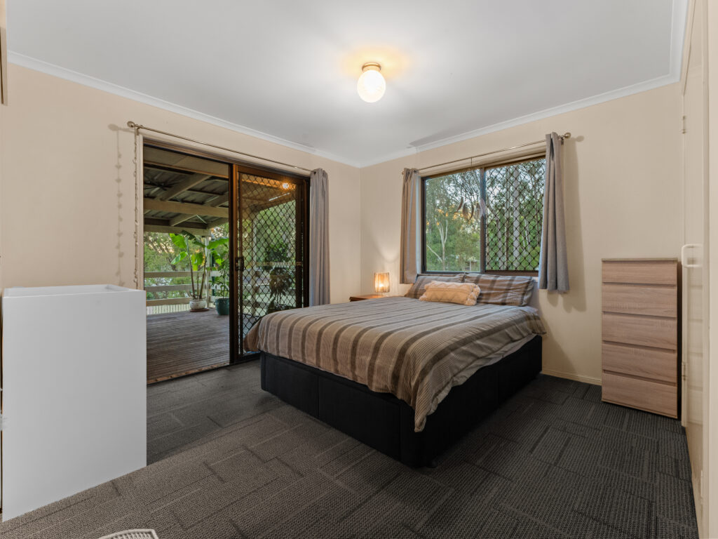 15 Buttler Street, Bellbird Park, QLD 4300