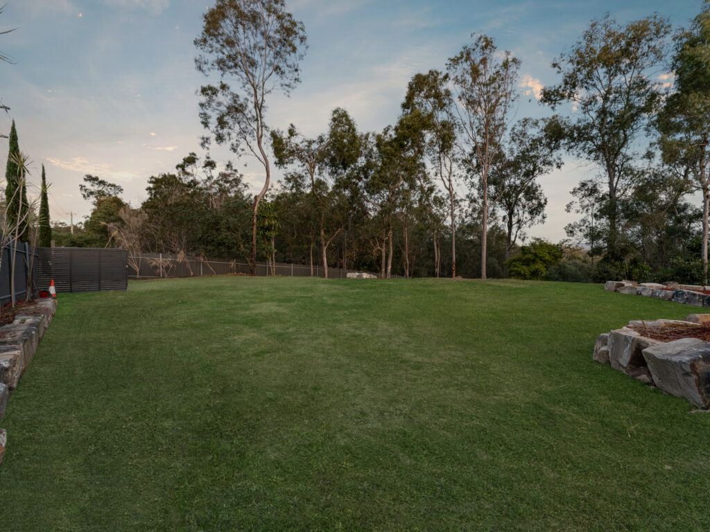 132 Blackwall Road, Chuwar, QLD 4306