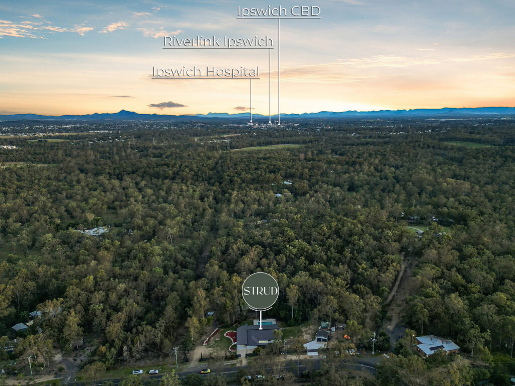132 Blackwall Road, Chuwar, QLD 4306