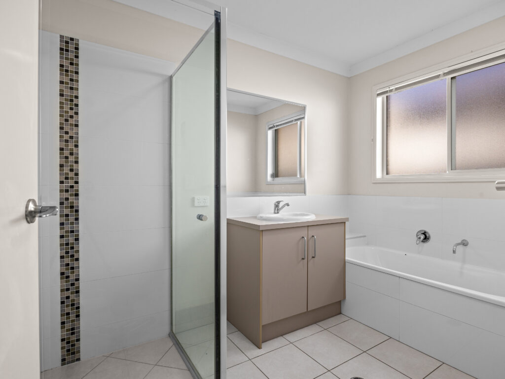 55 Glorious Promenade, Redbank Plains, QLD 4301