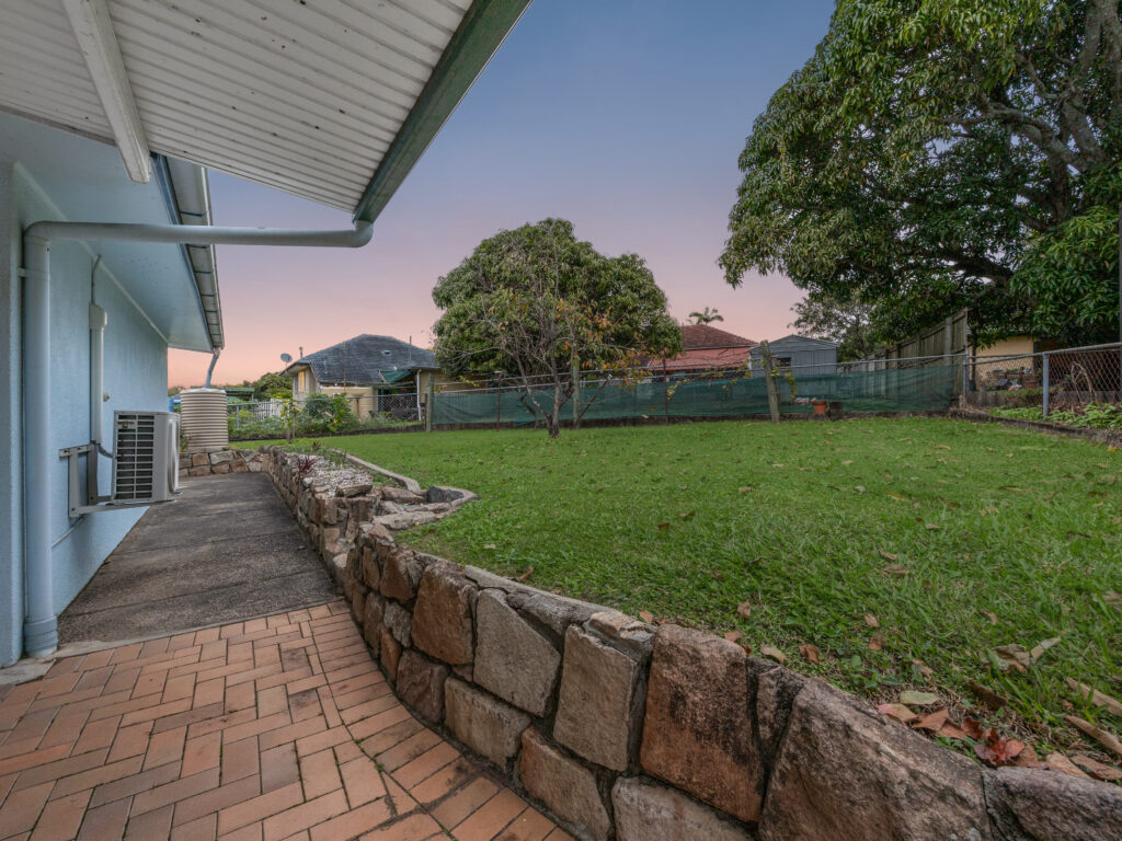 10 Blackthorn Street, Inala, QLD 4077