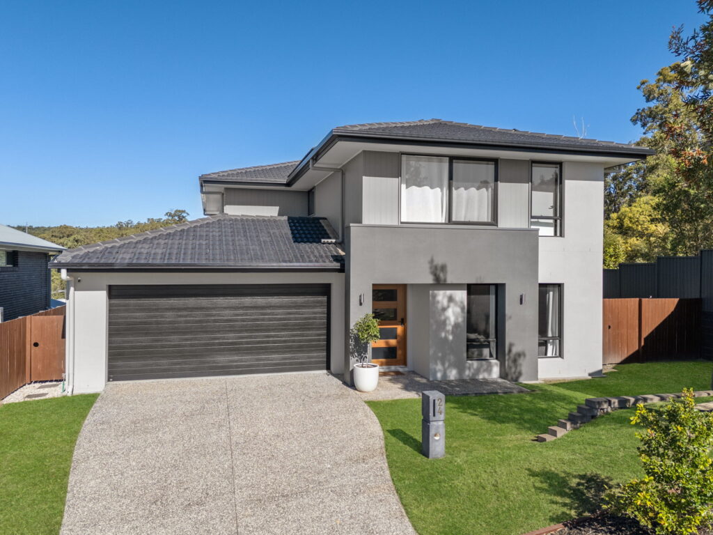 24 Islay Street, Spring Mountain, QLD 4300