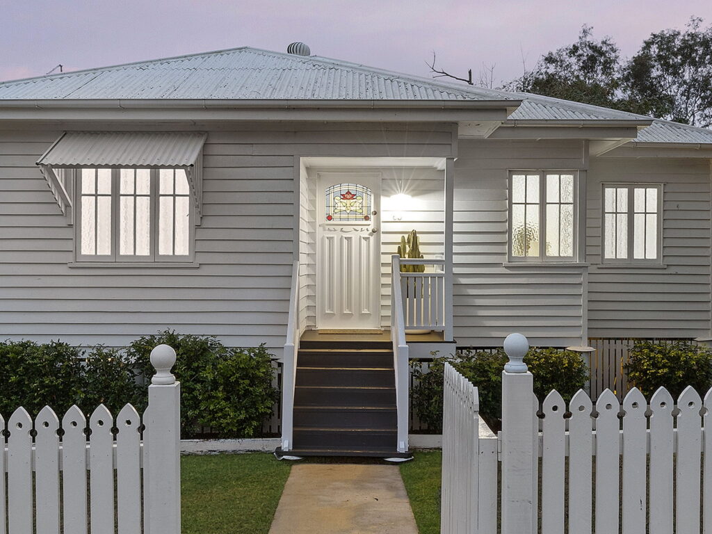 63 Harlin Road, Coalfalls, QLD 4305