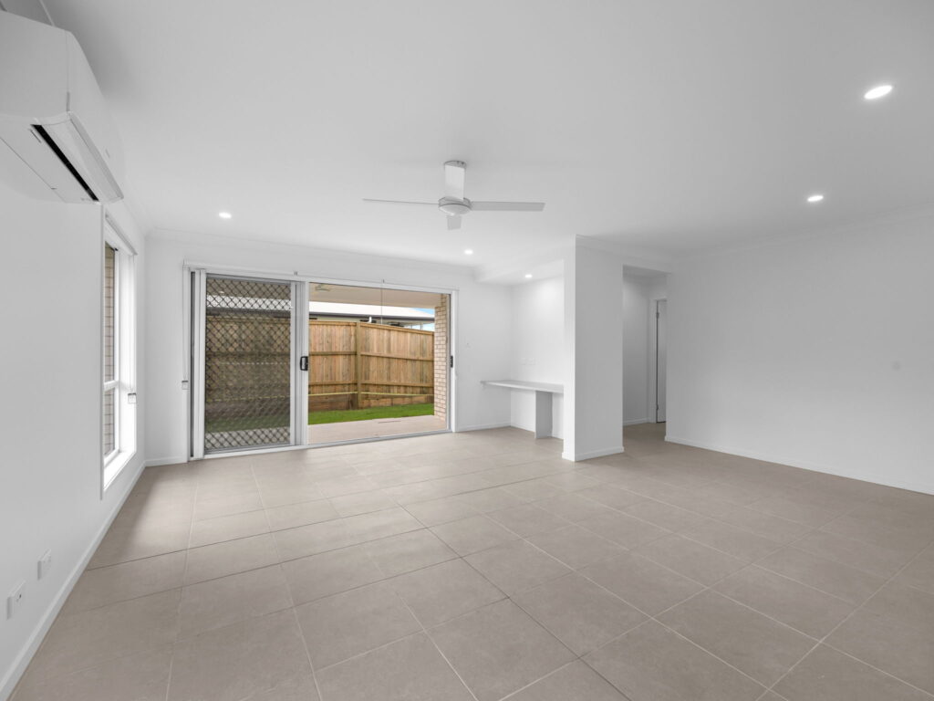 112 Orana Street, Redbank Plains, QLD 4301